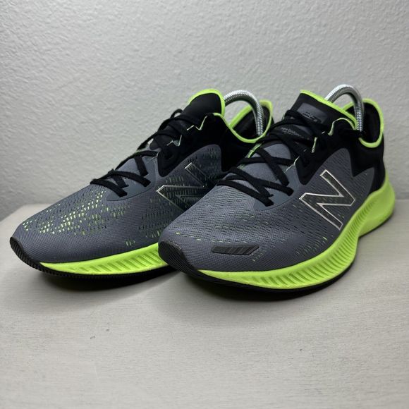 New Balance Dynasoft Pesu Running Shoes - Picture 2 of 9